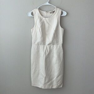 Banana Republic white dress with subtle circle pattern and gold dots size 2P
